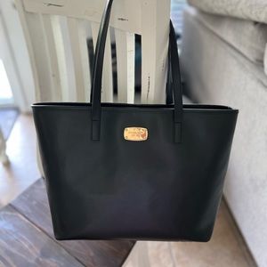 Large Michael kors tote